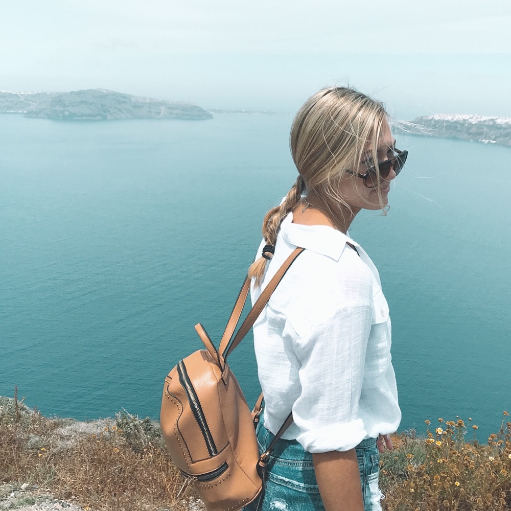 Backpack - Picture 2 of 2